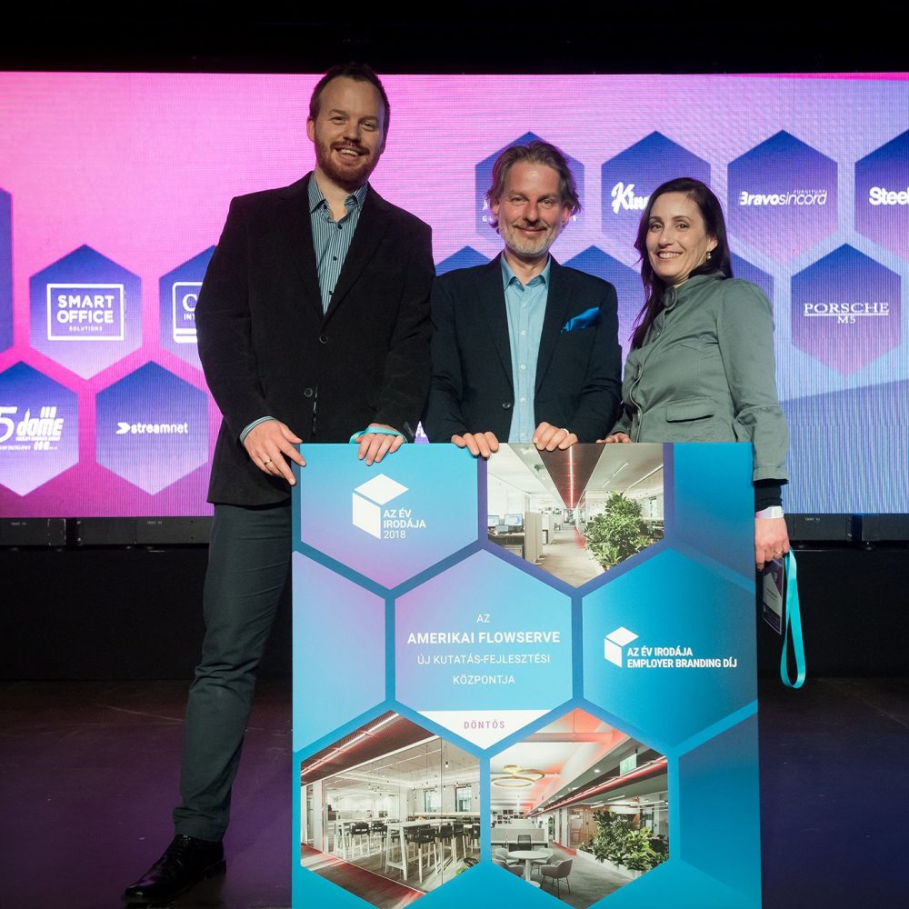 FLOWSERVE - AWARD CEREMONY -photo iroda.hu1