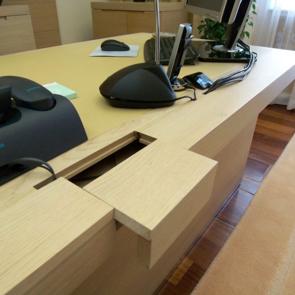 O.. 213-215 office (16)