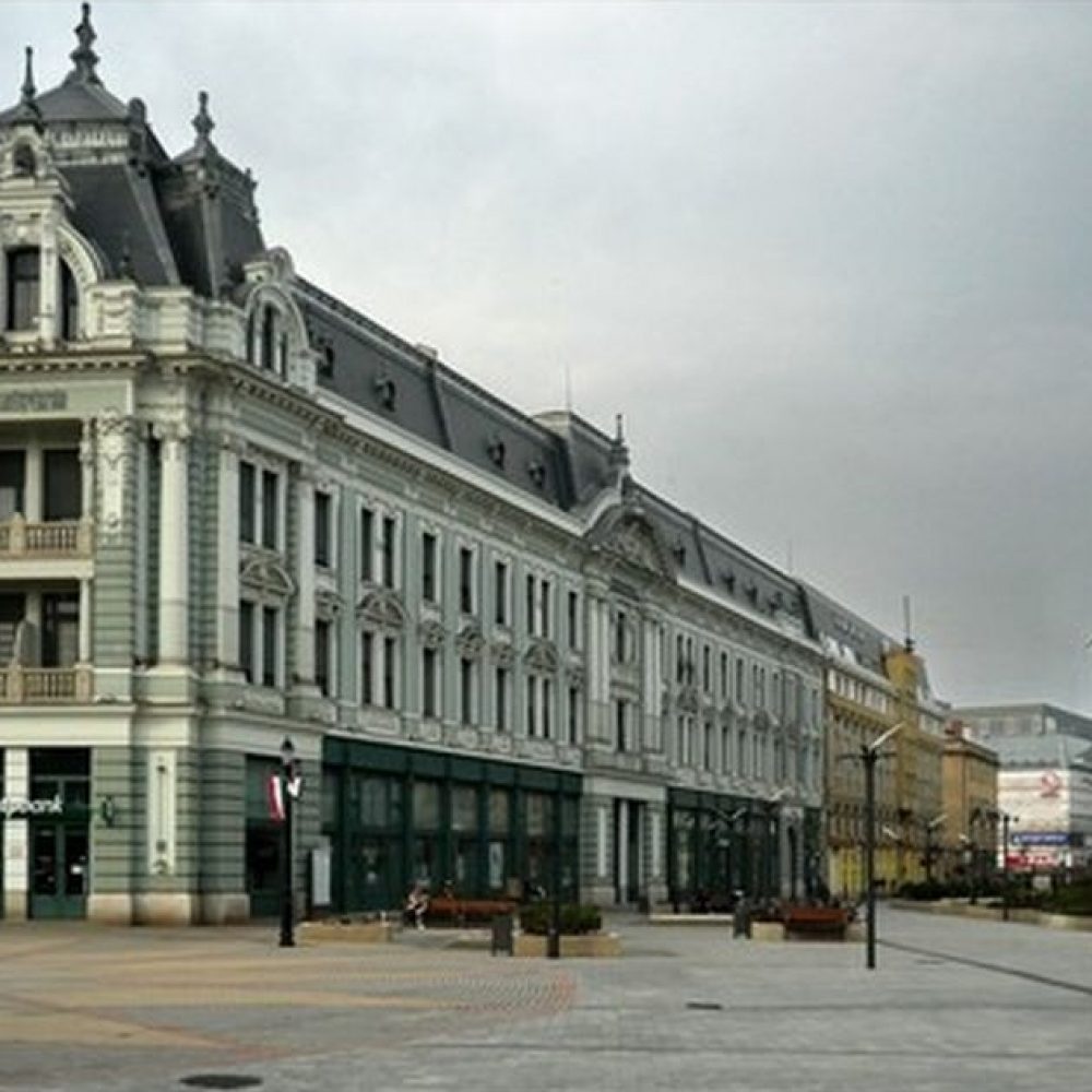 OTP NYH- Takarekpalota - Foto-SzemesElek